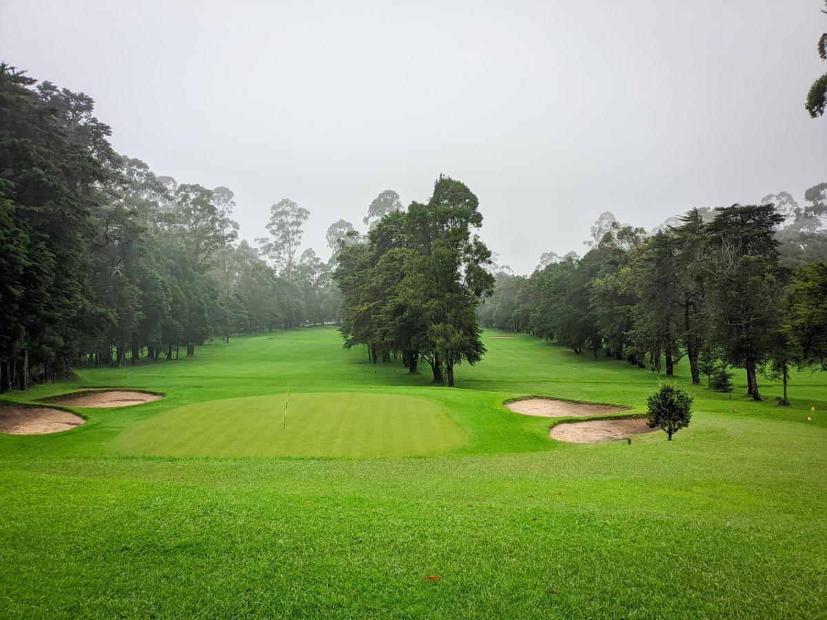 Nuwara Eliya Golf Club Hotel Exterior photo