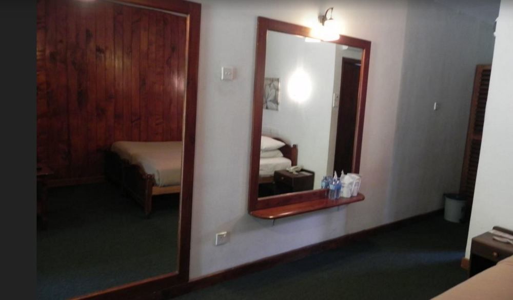 Nuwara Eliya Golf Club Hotel Exterior photo